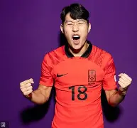 日本足球队和韩国足球队哪个强 日本足球队和韩国足球队哪个强