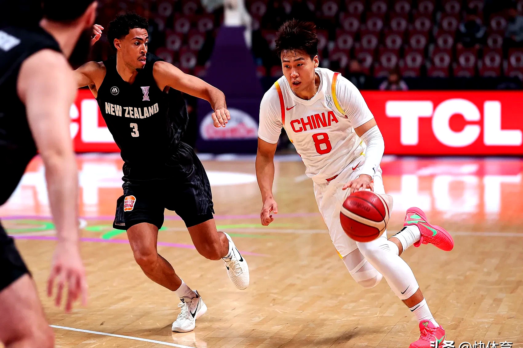 球盟会官方-知名职业球员