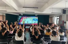 耀眼免费阅读全文