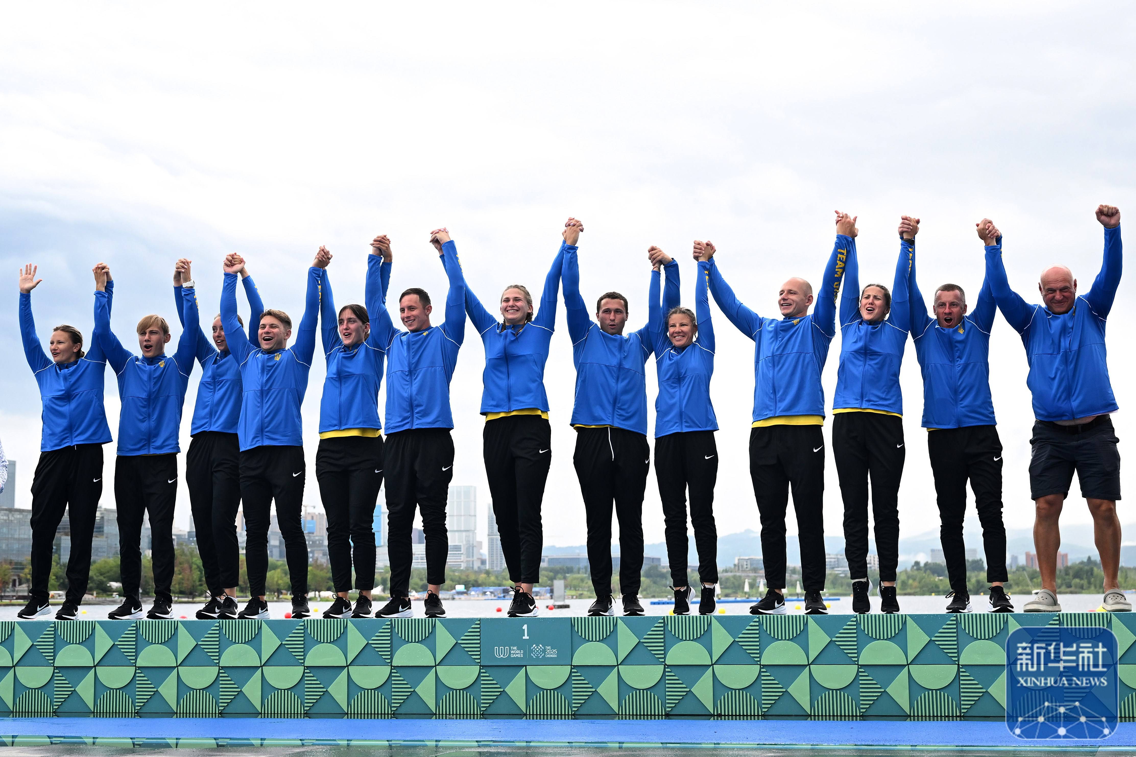 欧洲杯罗马尼亚和乌克兰谁先开球了