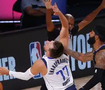 nba 莫里斯 nba 莫里斯